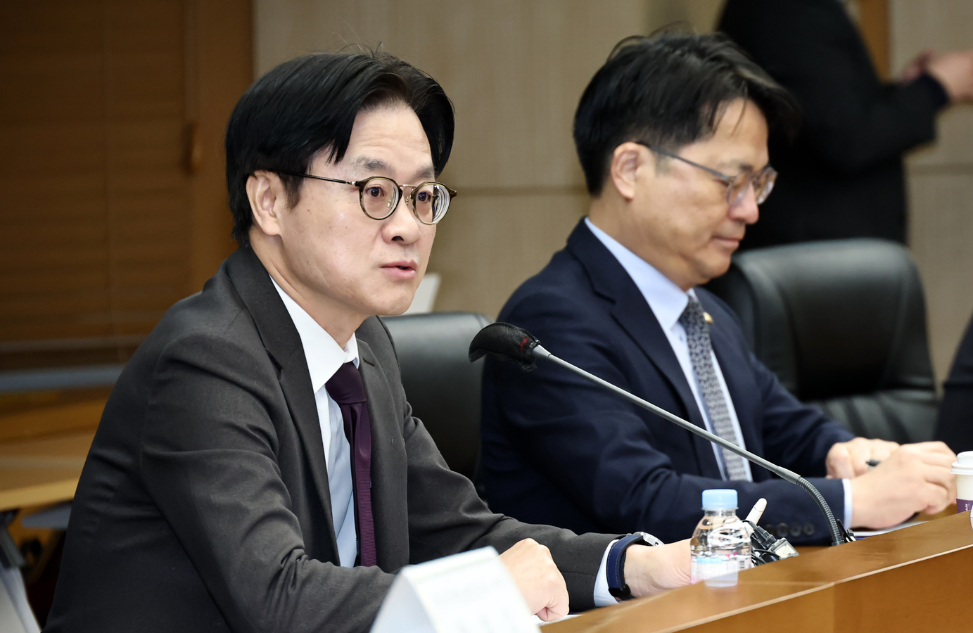 Korea Creates Committee to Assess US Investment Opportunities.webp