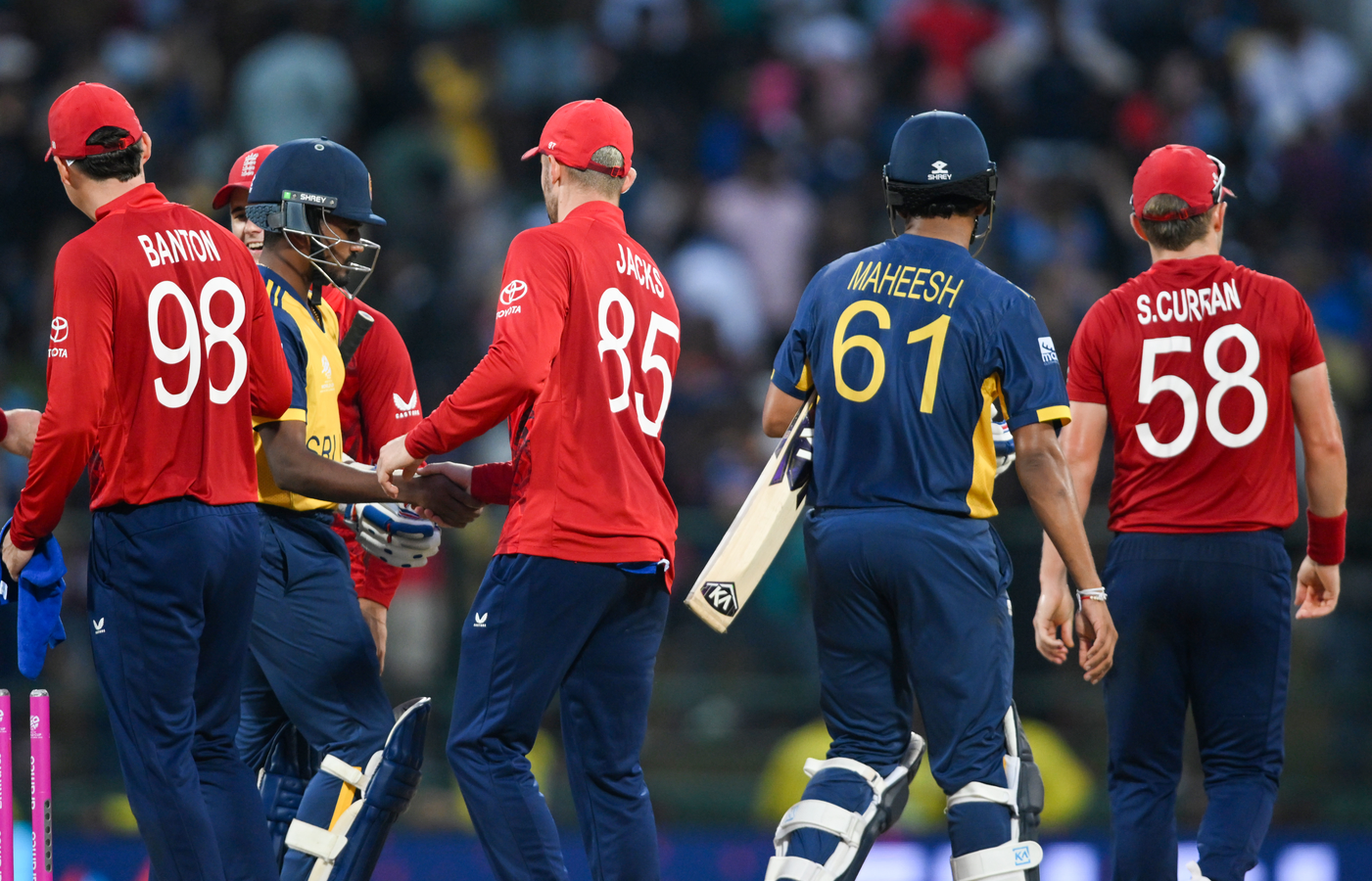 Brook Praises England’s Adaptability and Bowling Performance.webp