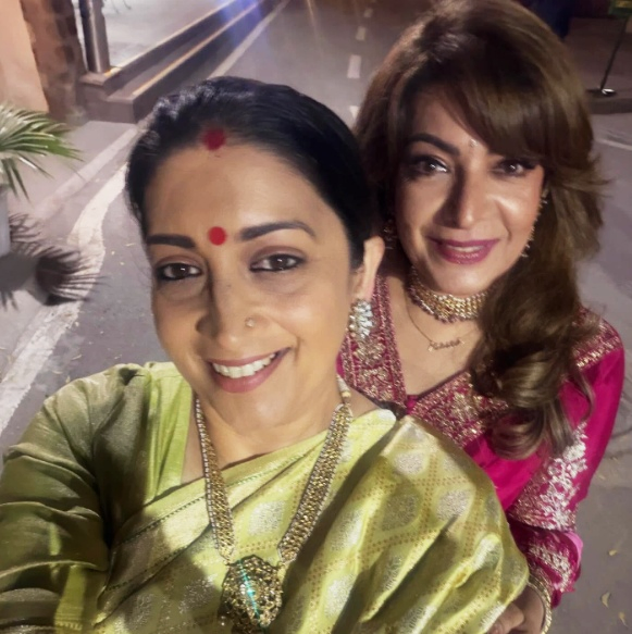 Friendship and Inspiration: Smriti Irani Celebrates Divya Seth Shah.webp