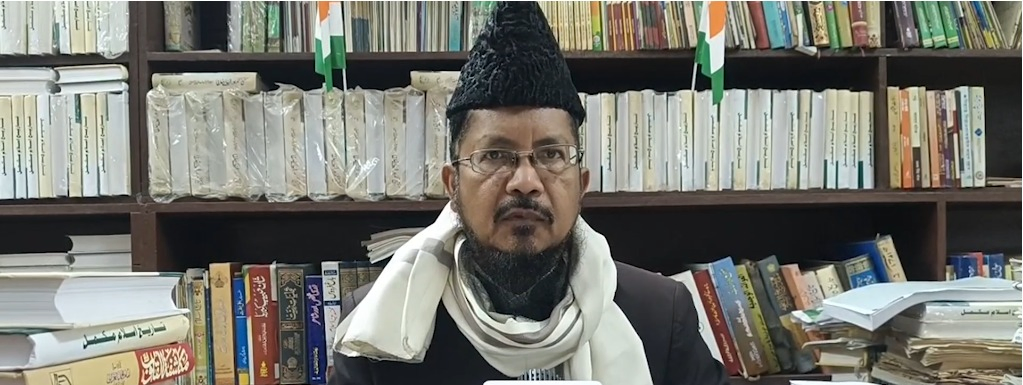 Javed Akhtar Leads Condemnation of Taliban's Wife-Beating Provisions.webp