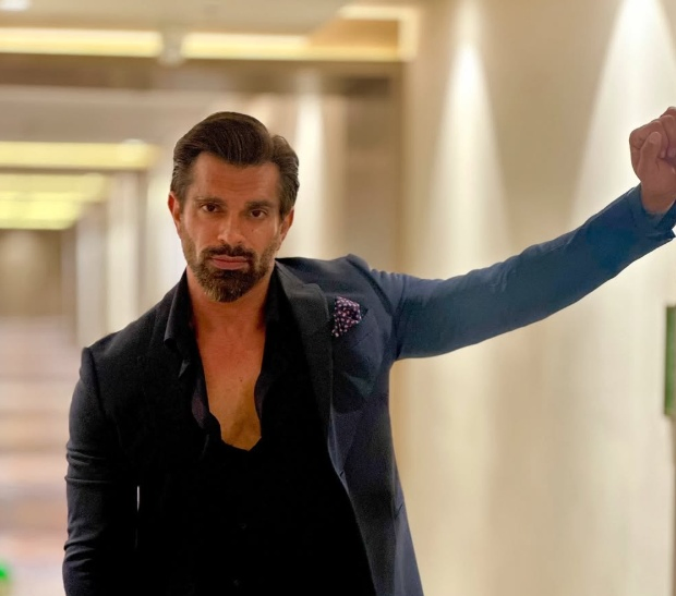 Family Moments: Bipasha and Karan Share Daughter Devi's Birthday.webp