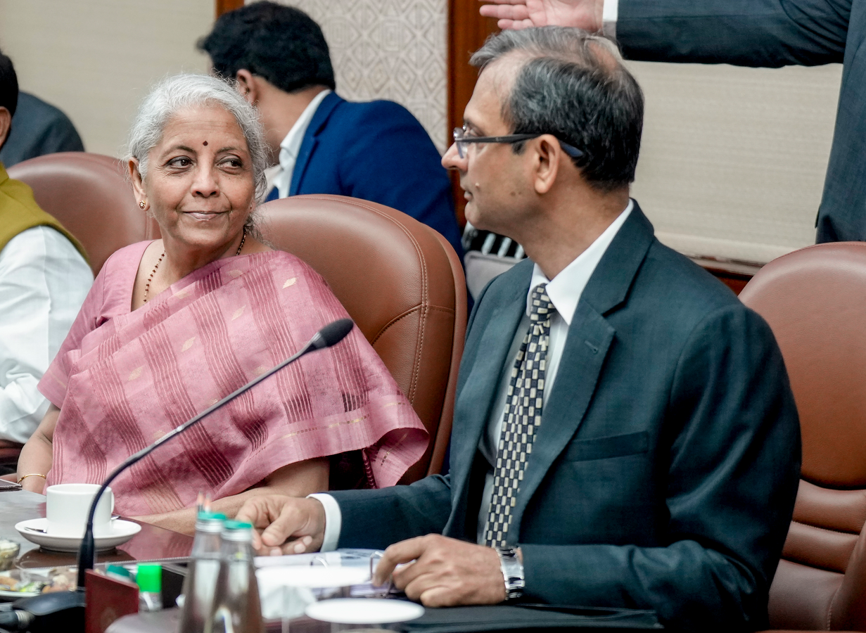 RBI Governor Optimistic on Bank Capitalization and Credit Growth.webp