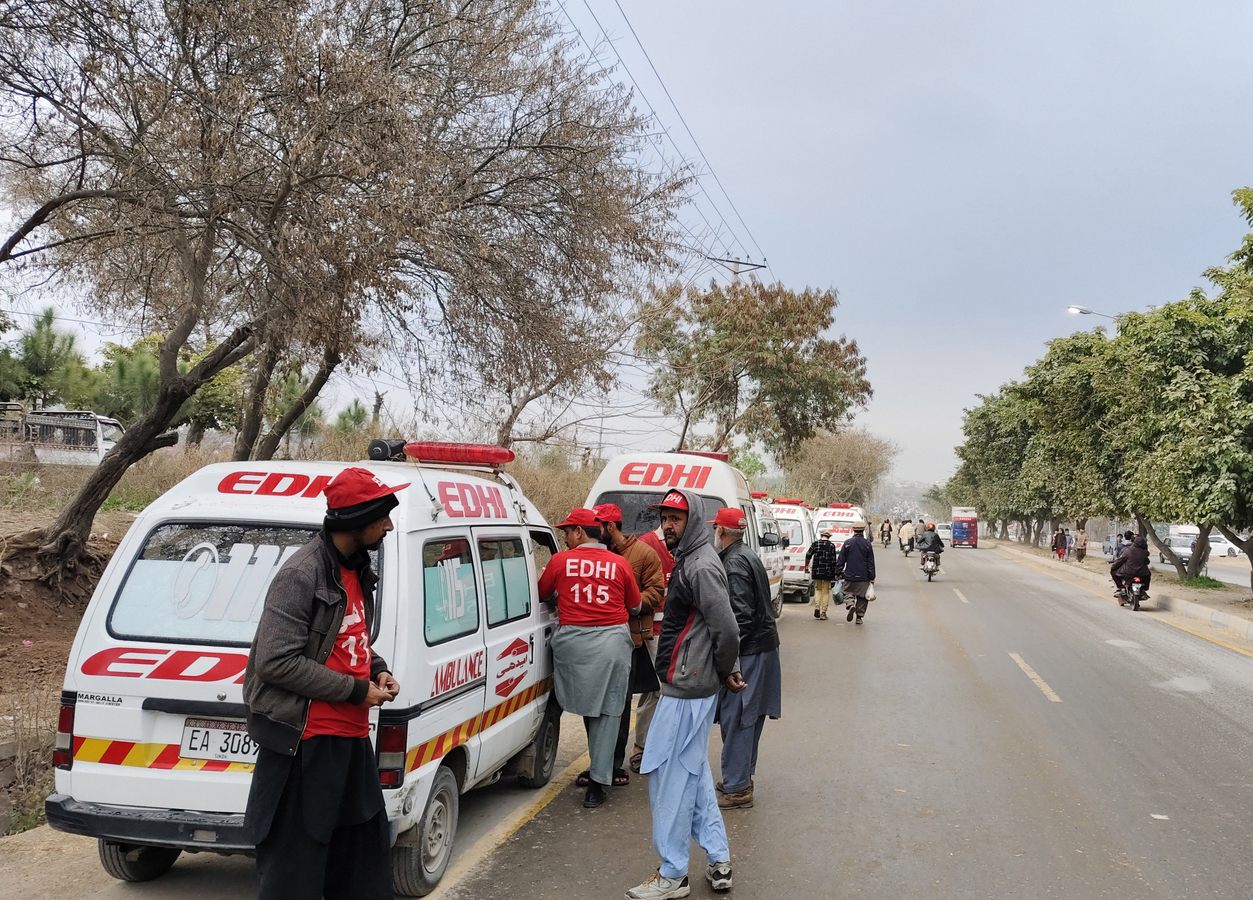 Islamabad Mosque Bombing Highlights Sectarian Risks in Pakistan.webp