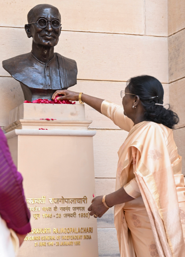 A Symbol of Transformation: Replacing Lutyens Statue Reflects India's Progress