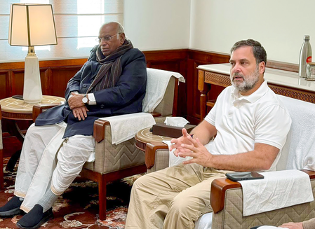 Rahul Gandhi, Kharge Lead Farmers' Campaign Against India-US Trade.webp Rahul Gandhi, Kharge Lead Farmers' Campaign Against India-US Trade.webp