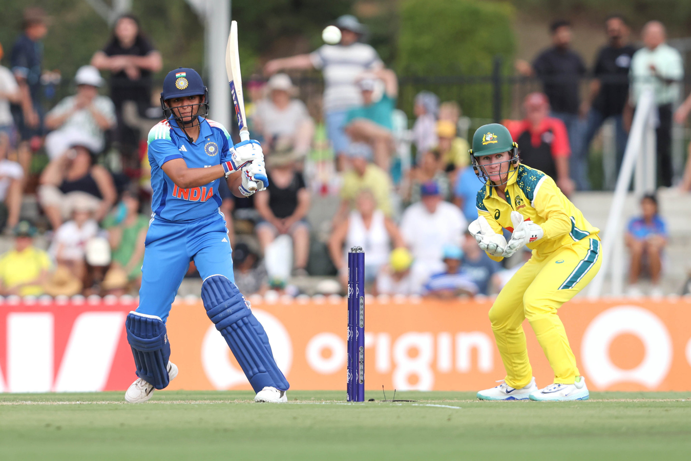 Mandhana & Kaur Lead India to 214, But Australia Prevail.webp