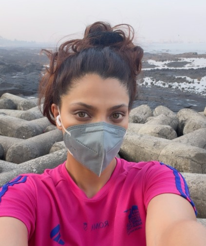 Mumbai's Air Quality Crisis: An Actress's Urgent Demand for Action.webp