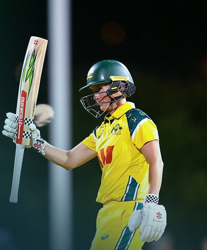 Mooney and Healy Lead Australia to Easy Victory