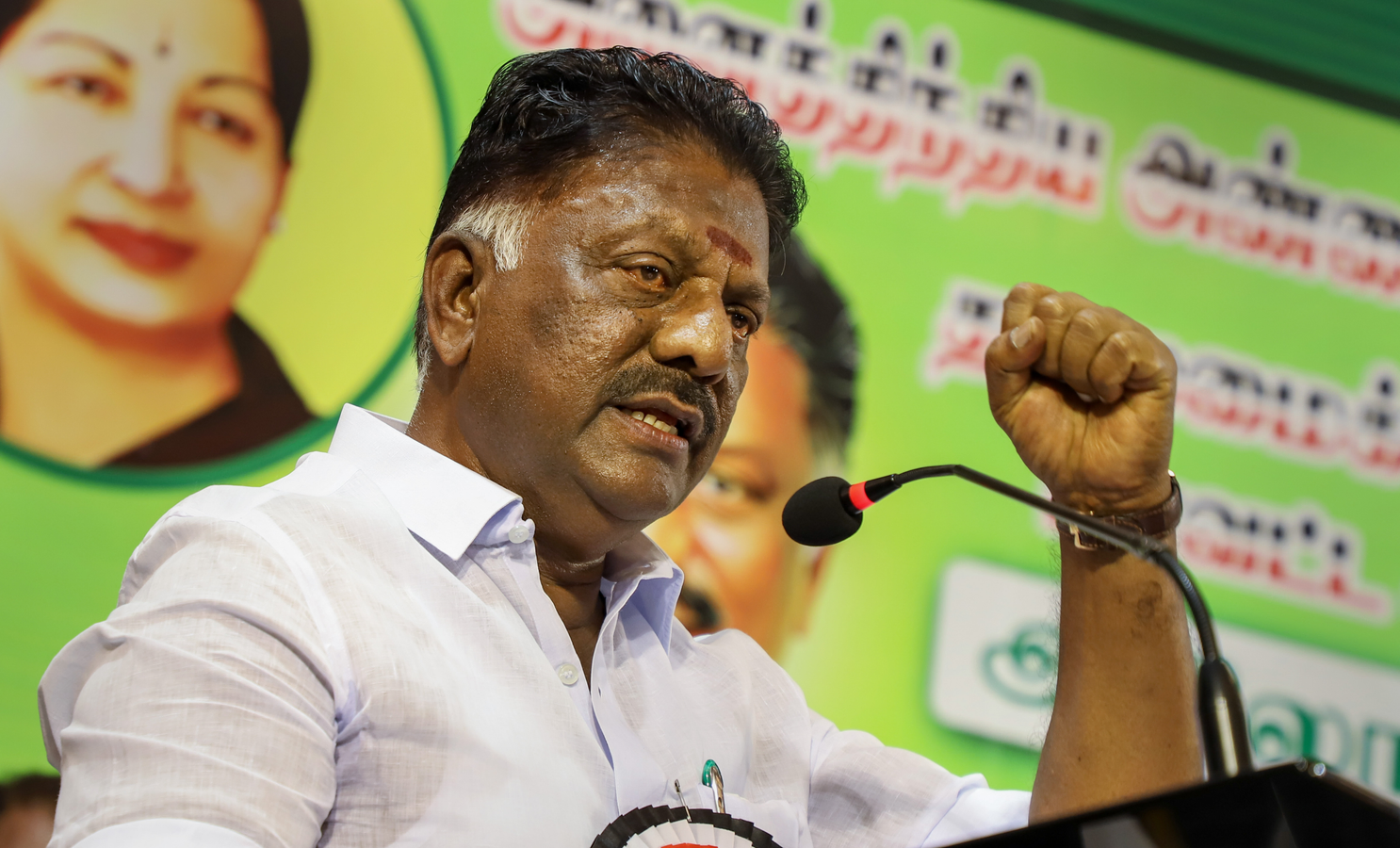 After 46 Years, O. Panneerselvam Considers Leaving Politics.webp