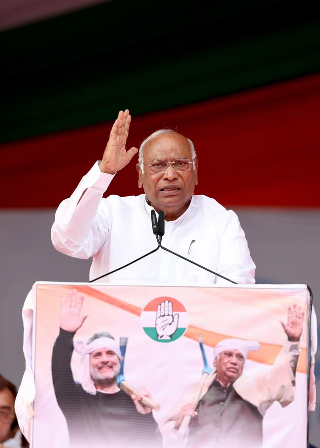 Kharge Claims Modi Yielded to US Pressure on Trade and Operations.webp