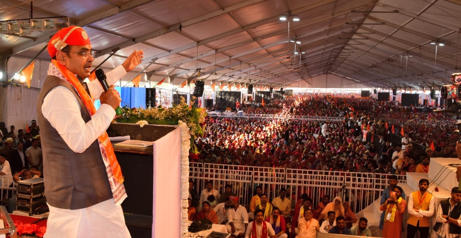 BJP's 'Nation First' Principle Drives Training Campaign.webp