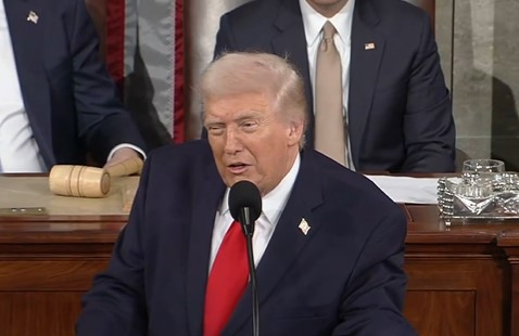 Trump Delivers State of the Union Address, Focusing on Tax Cuts and Border Security.webp