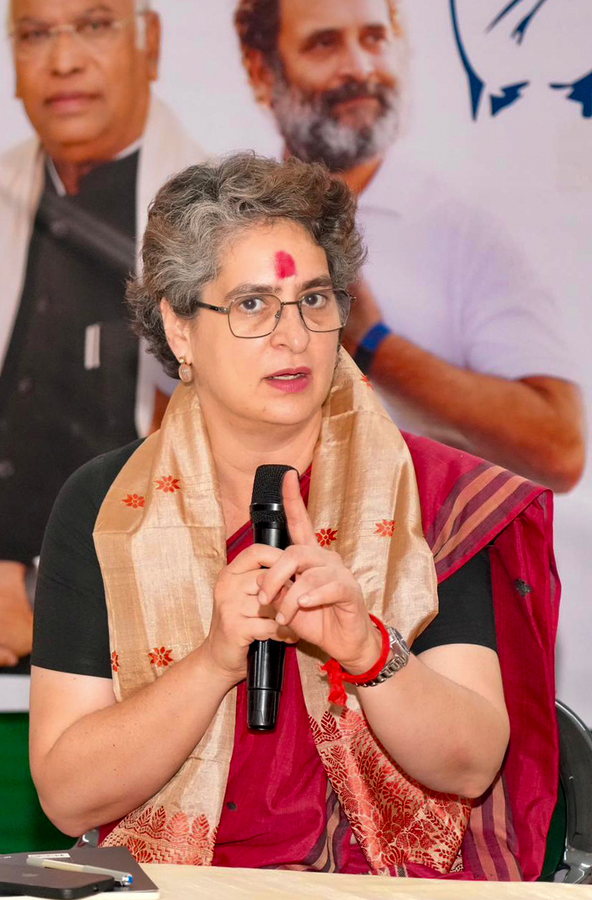Priyanka Gandhi Condemns Youth Congress Action, Reaffirms Support.webp