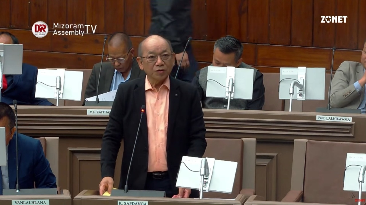 DP&AR Minister Addresses Concerns Over Deputy Commissioner Language.webp