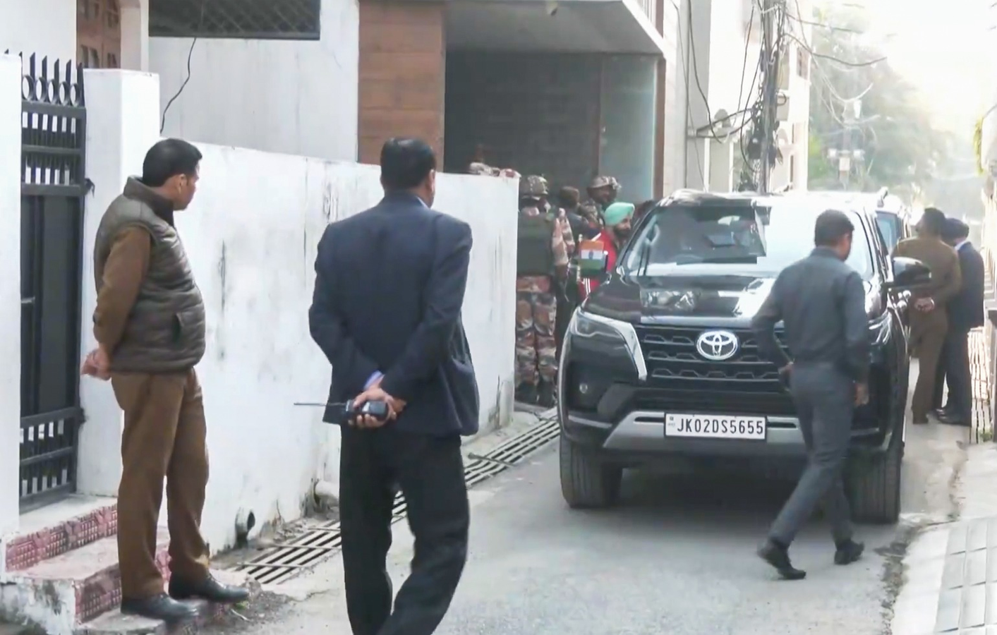 J&K ACB Registers Disproportionate Assets Case Against Dy CM's Brother.webp