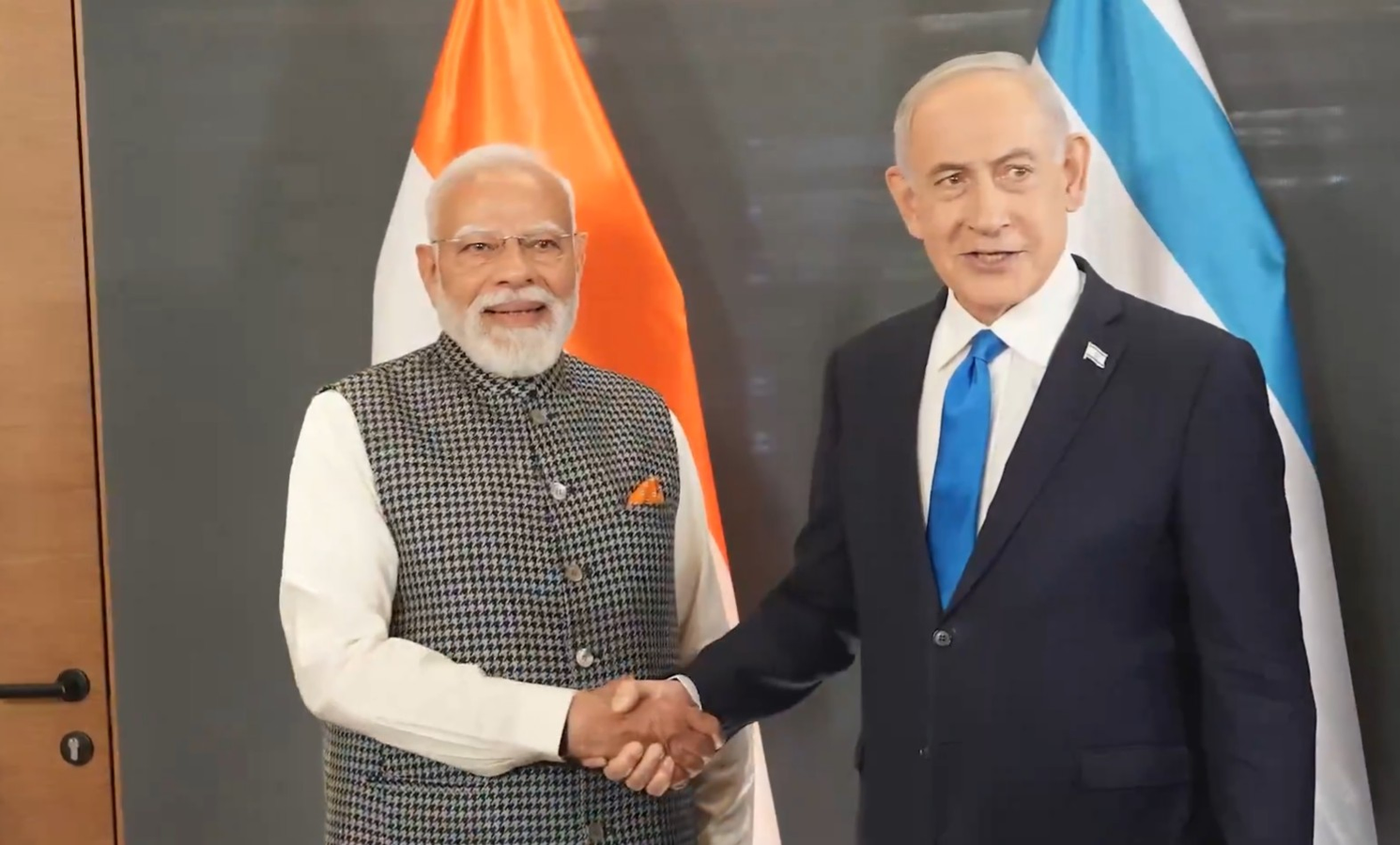 Meeting at Ben-Gurion Airport Highlights India-Israel Partnership.webp