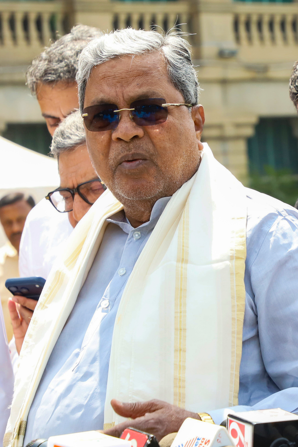 Siddaramaiah Addresses Key Issues: Employment, Wildlife, and Development.webp