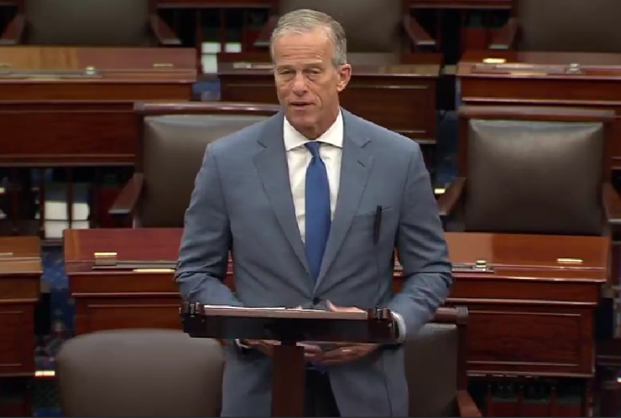 Washington Grapples with Border Security, Iran, and Potential Government Shutdown.webp