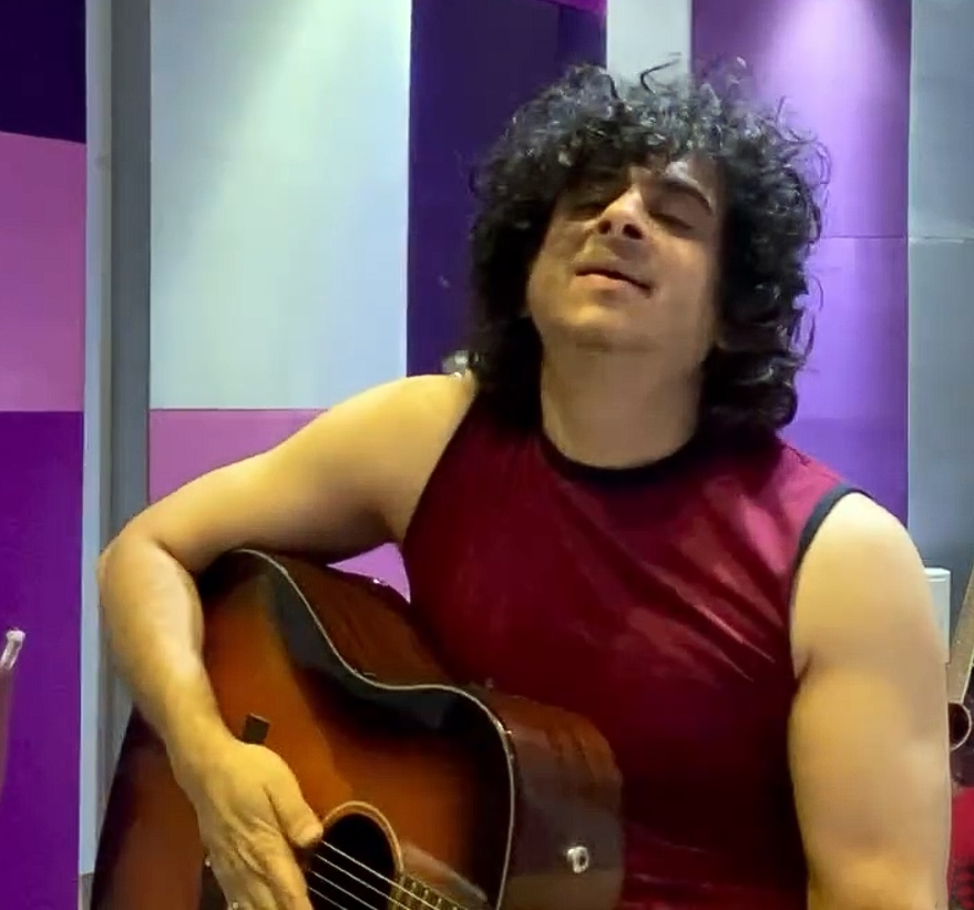 From College Days to 'Filhaal...': Palash Sen's Unfiltered Musical Journey.webp From College Days to 'Filhaal...': Palash Sen's Unfiltered Musical Journey.webp