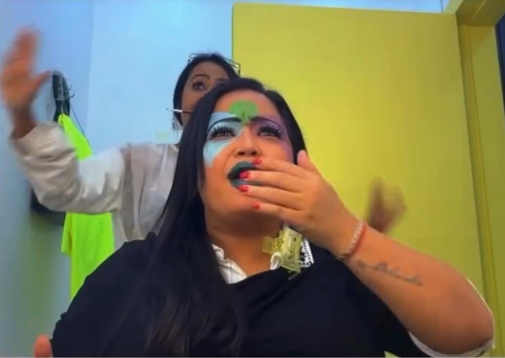 'ChaalBaaz' Makeup Prank: Kashmera Shah's Shocking Surprise for Bharti Singh.webp