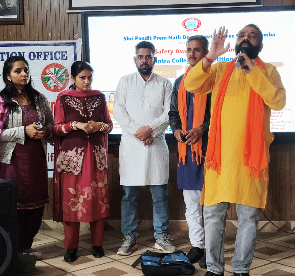 Students Pledge Support for Drug-Free Society at Awareness Programme.webp