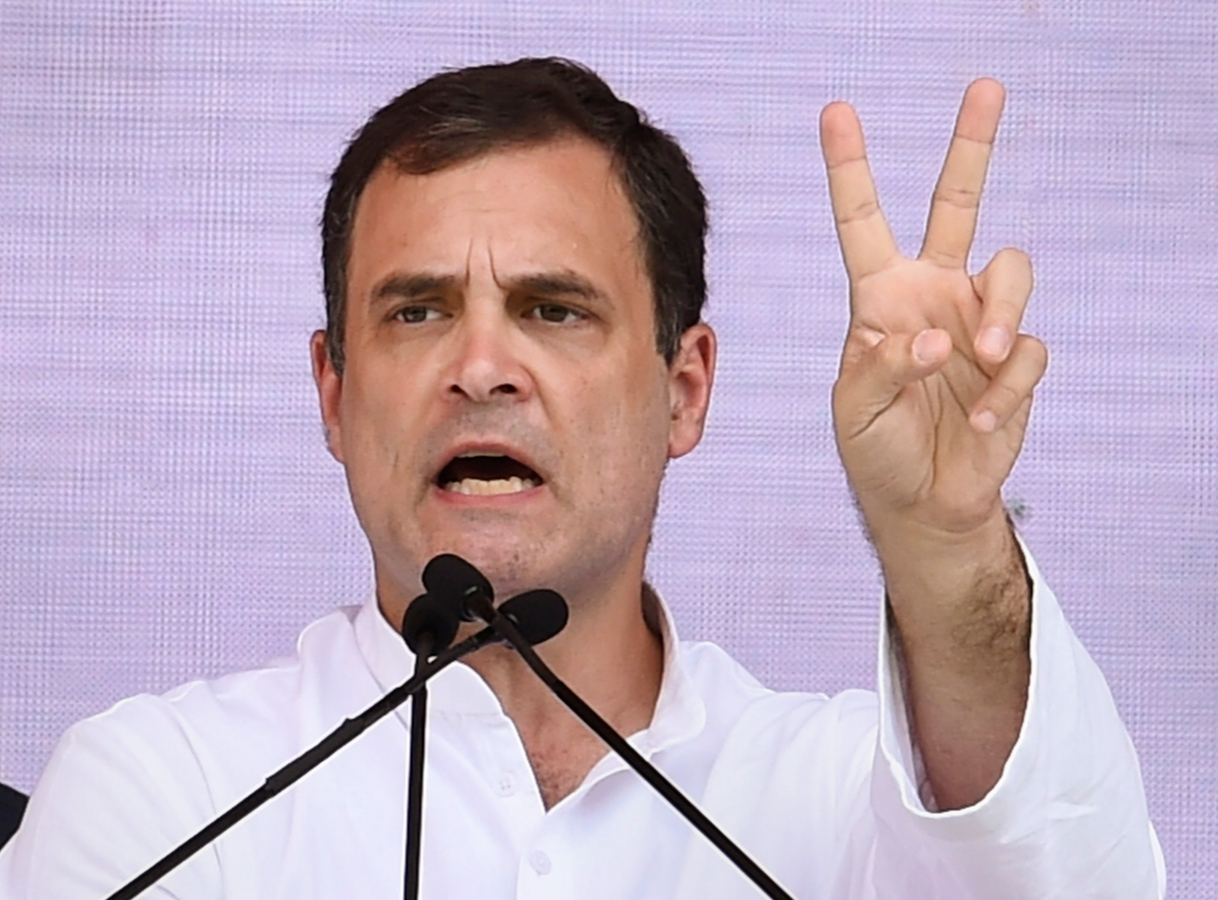 Gandhi Claims US Threat Over India's Trade Deal and Adani Case.webp