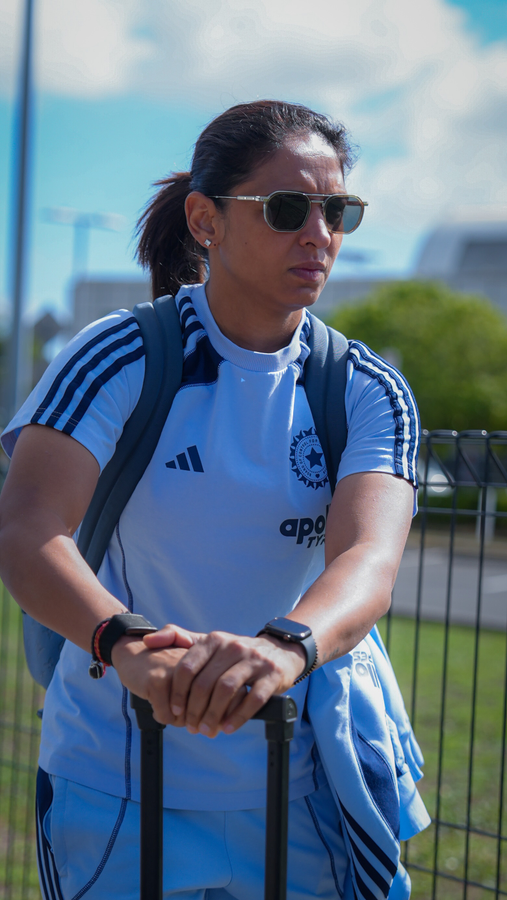 Deepti Sharma Provides Reassurance on Harmanpreet's Availability.webp