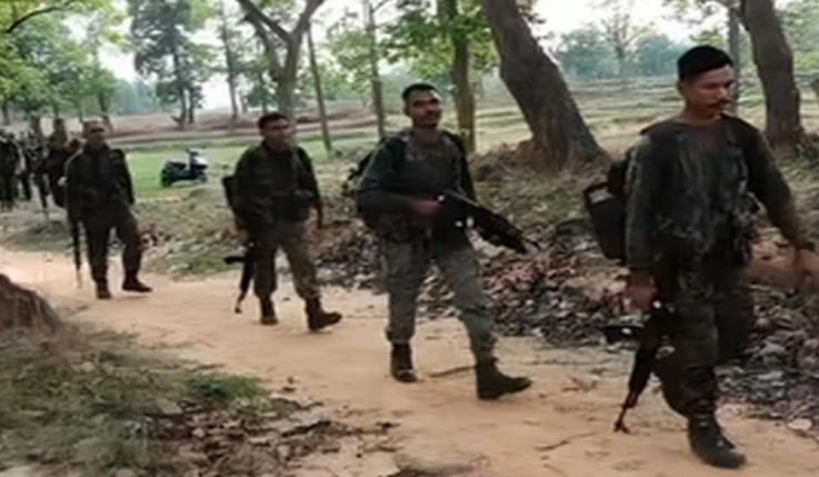 Chhattisgarh: Security Forces Recover Pressure Cooker IEDs.webp