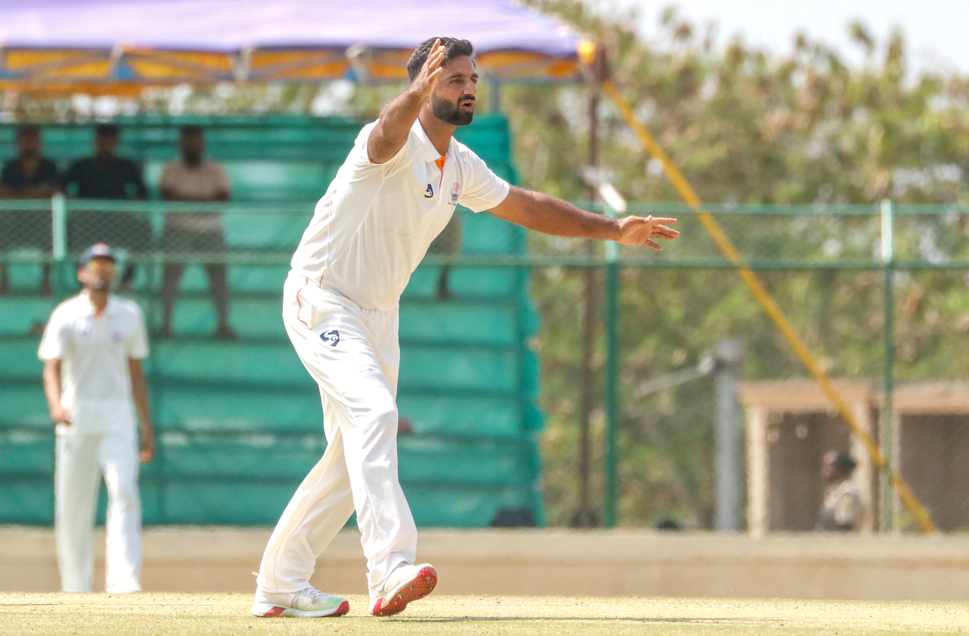 J&K Pacer Auqib Nabi: A Rising Star on Track for International Debut.webp
