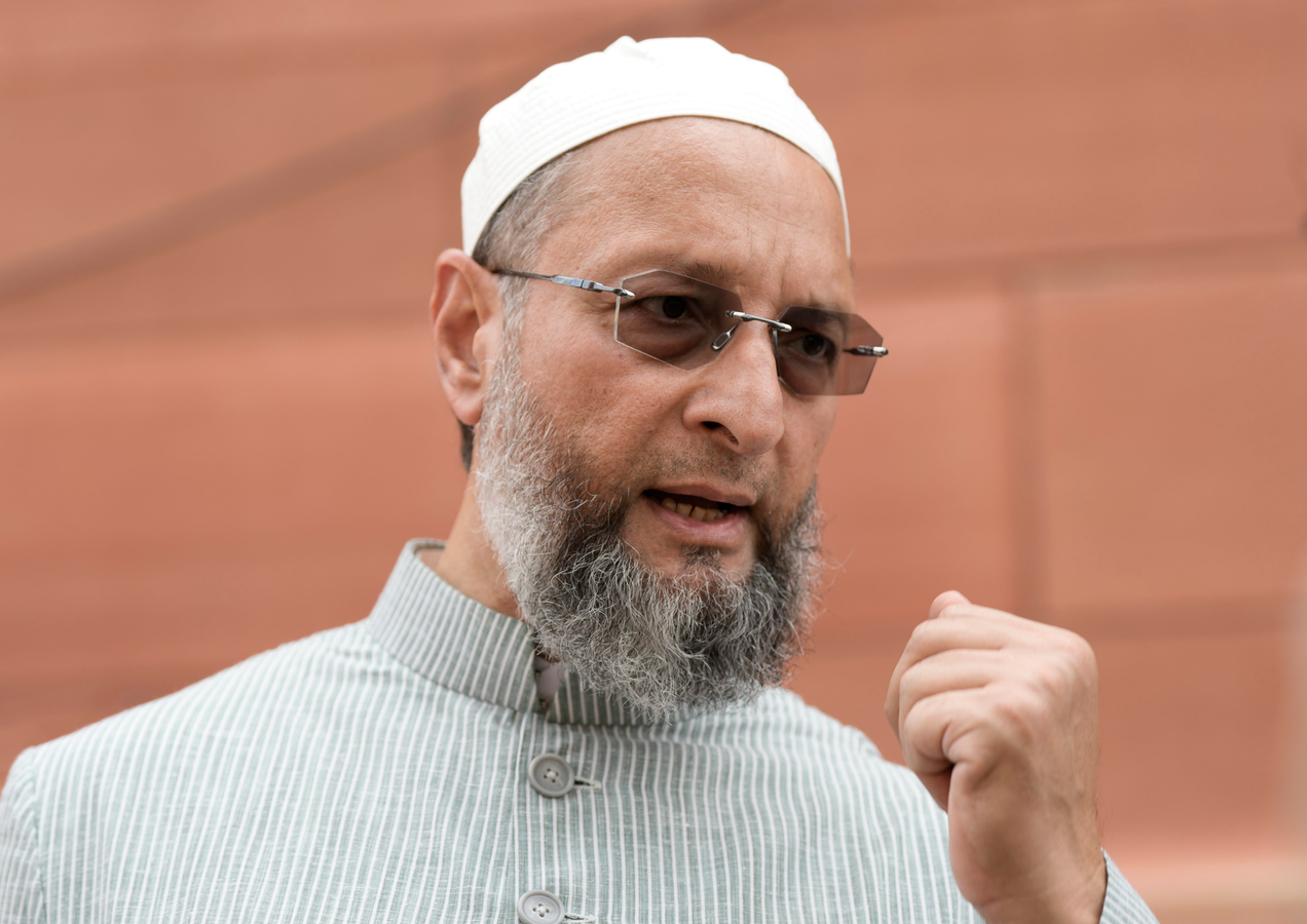 Asaduddin Owaisi Criticizes Modi's Israel Visit, Highlights Gaza Casualties.webp