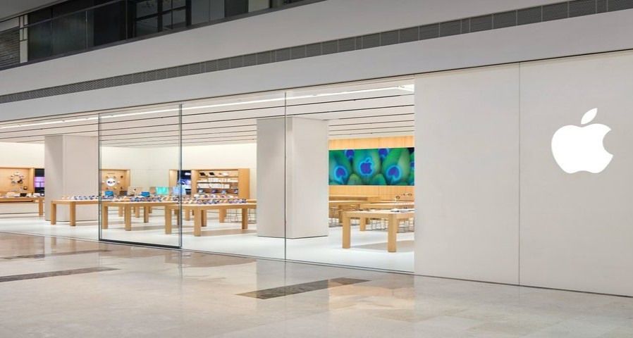 Apple News Under Scrutiny: Bias Allegations Trigger FTC Investigation.webp