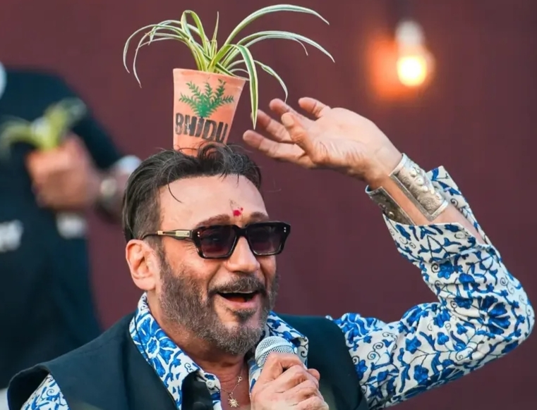 Jackie Shroff Urges Youth to Value Parental Sacrifices for Education.webp