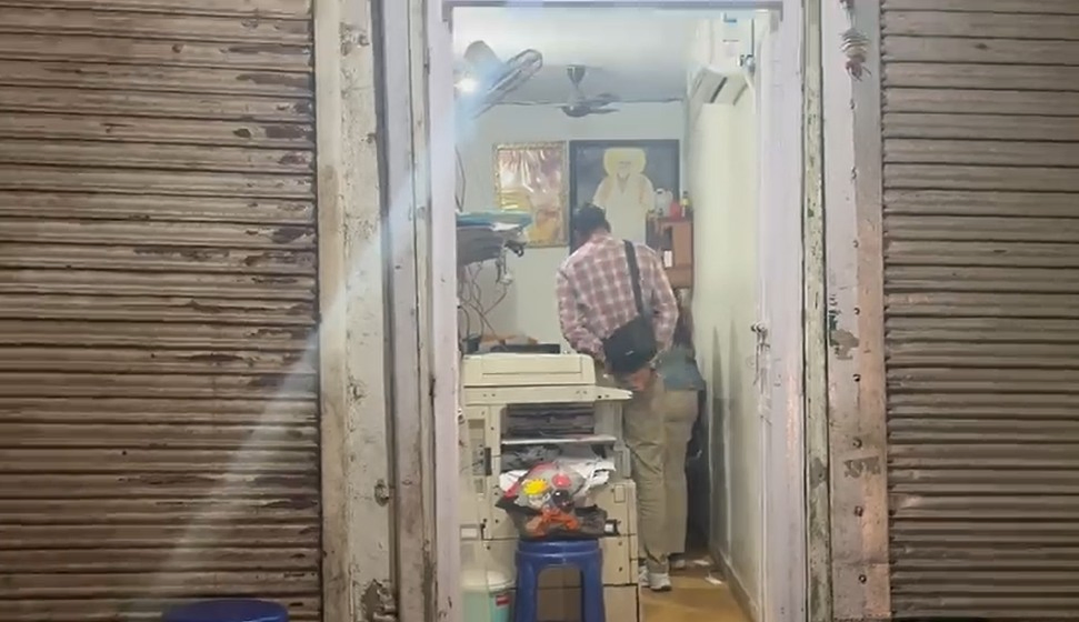 Model Town Robbery: Two Recent Heists Raise Security Concerns in Delhi.webp