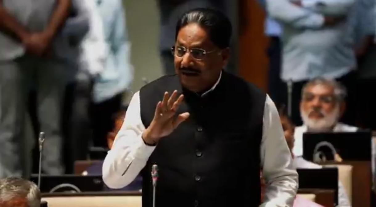 Bhavnagar District Gains 4,555 Subsidized Power Connections.webp