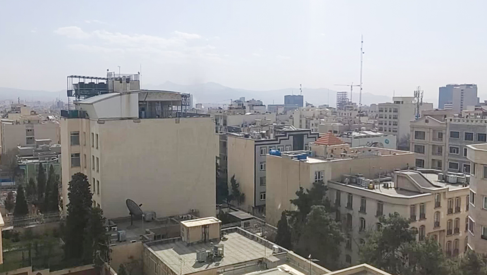 Kashmiris Concerned Over Stranded Citizens Amid Iran Attacks