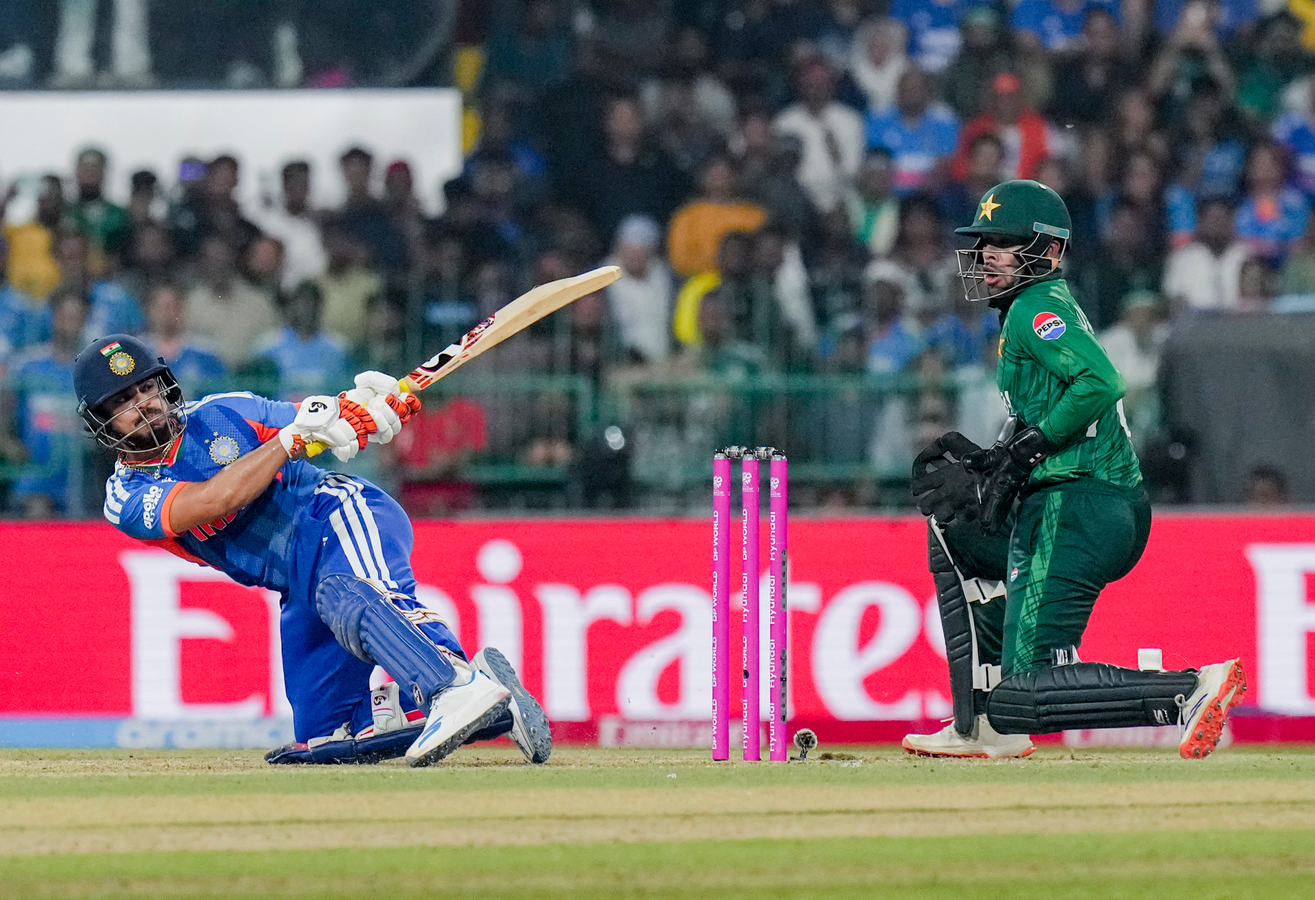 Kishan's Blistering Half-Century Fuels India's Victory Over Pakistan