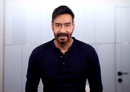 India Dominates Pakistan in T20 World Cup – Celebrations from Bollywood.webp