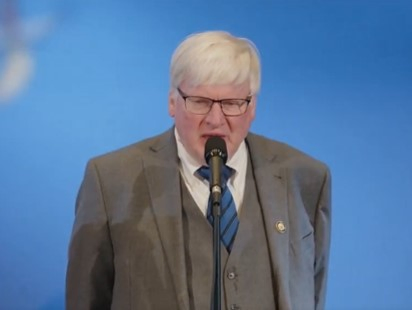 Finding Employment: Differing Views on Disability Wages.webp