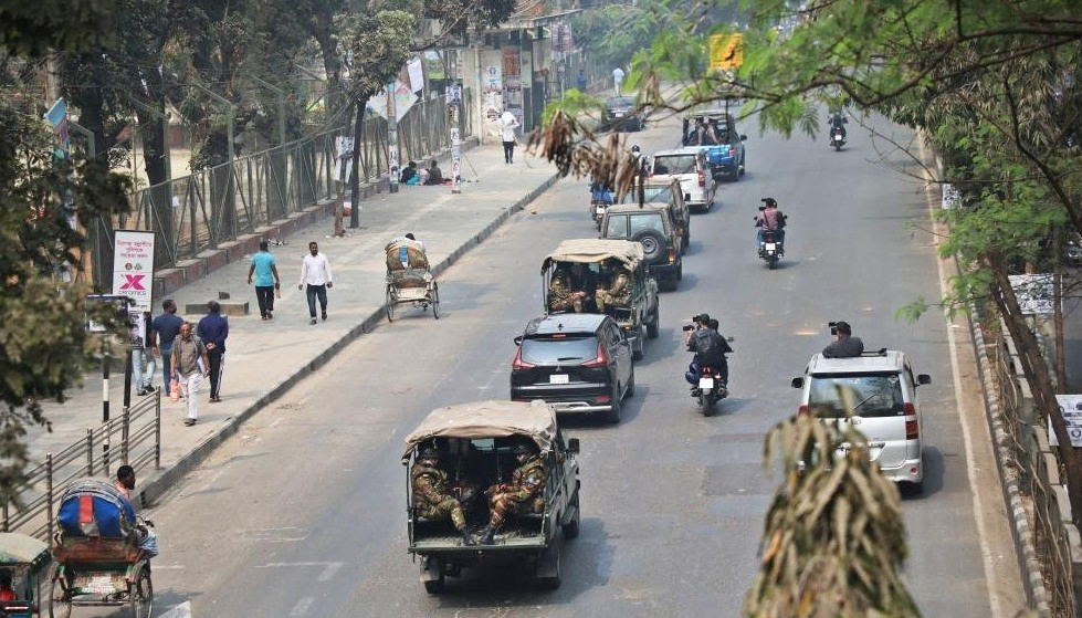 Injuries and Arson Reported Amid Bangladesh Protests.webp