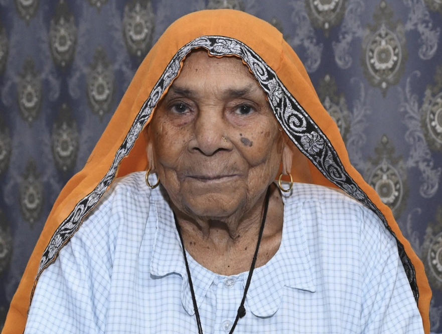 Rajasthan Political Leaders Pay Respects to Late Chalti Devi.webp Rajasthan Political Leaders Pay Respects to Late Chalti Devi.webp