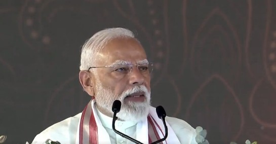 PM Modi Criticizes Congress-DMK Rule in Puducherry, Calls for Change.webp