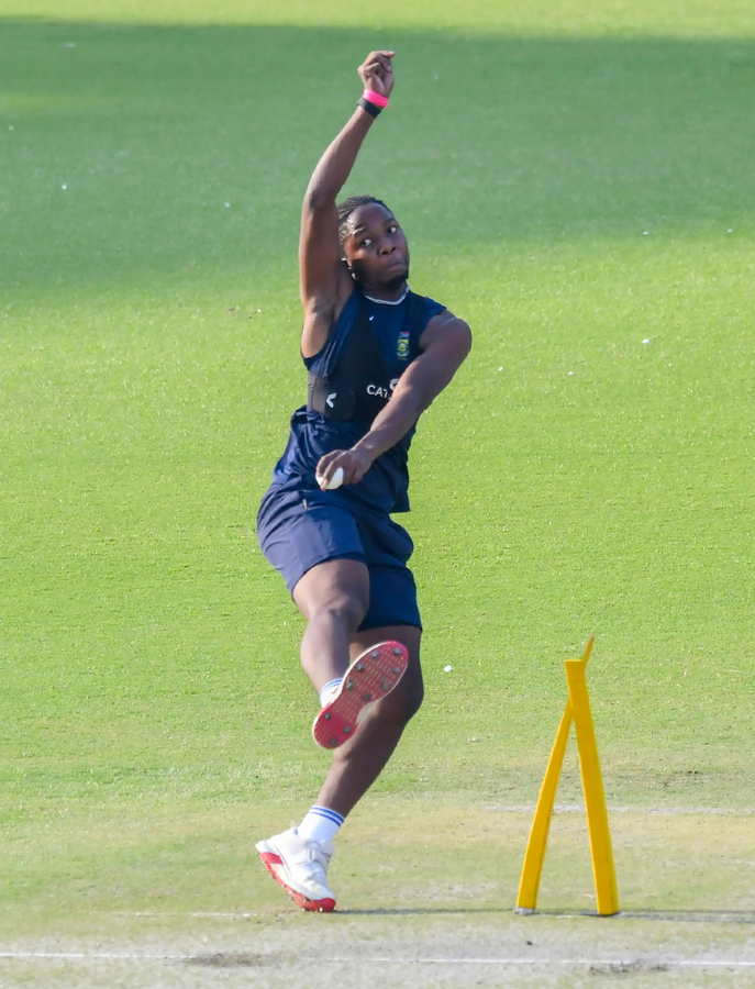 Zimbabwe Bat First, South Africa Make Changes in Super Eights