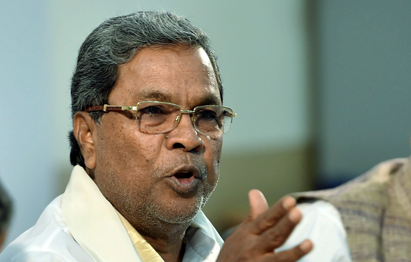 Siddaramaiah Assures Action on Kannadigas in Middle East Amidst Regional Tensions