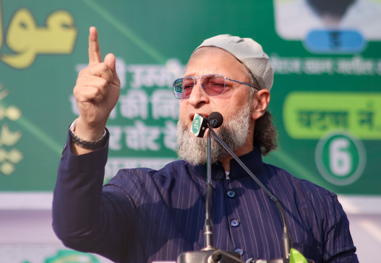 Owaisi Condemns Khamenei Assassination, Calls for Immediate Halt to Hostilities.webp