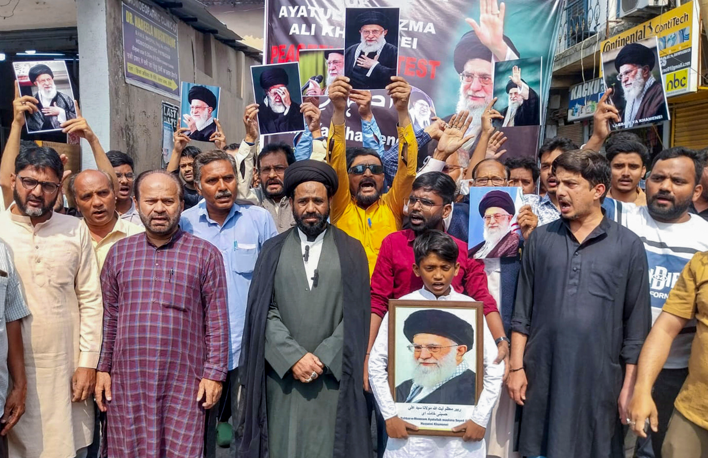 Shia Community Rallies Against US-Israel Actions in Iran.webp