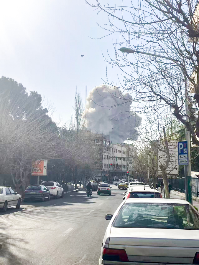 US-Iran Tensions Rise Amid Military Action.webp US-Iran Tensions Rise Amid Military Action.webp