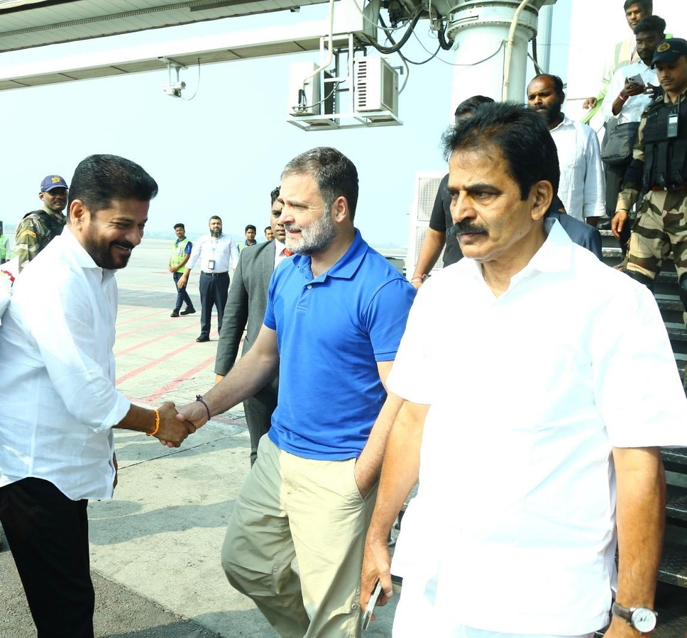 Joint PAC Meeting in Telangana Sees Rahul Gandhi's Participation.webp