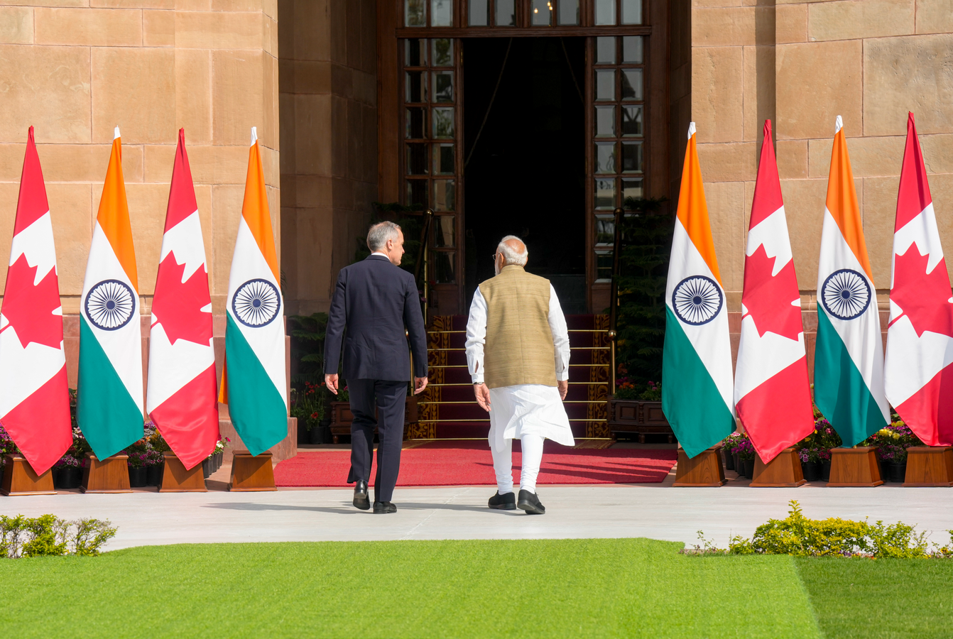 Uranium Deal and Economic Partnership Highlight India-Canada Relations.webp