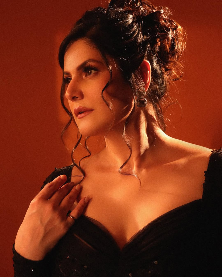 Actress Shares Mother's Condition Following Hospitalization.webp Actress Shares Mother's Condition Following Hospitalization.webp