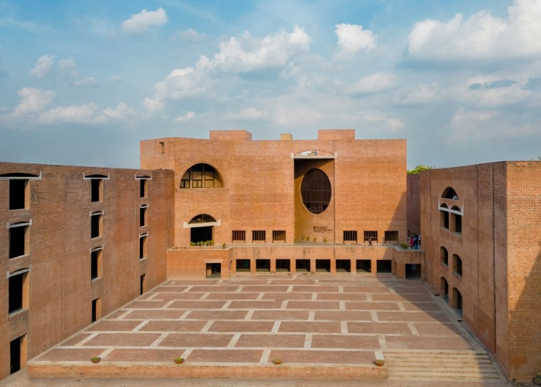 Experiential Learning Opportunity: Youth Visits to Top Indian Institutions.webp Experiential Learning Opportunity: Youth Visits to Top Indian Institutions.webp